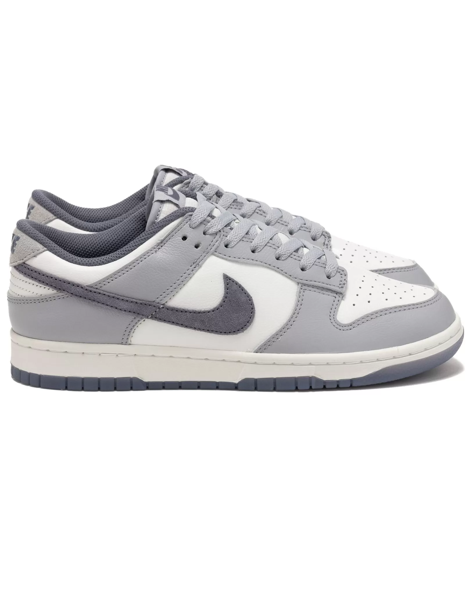 Dunk Low Retro Premium White/Light Carbon*Nike Store