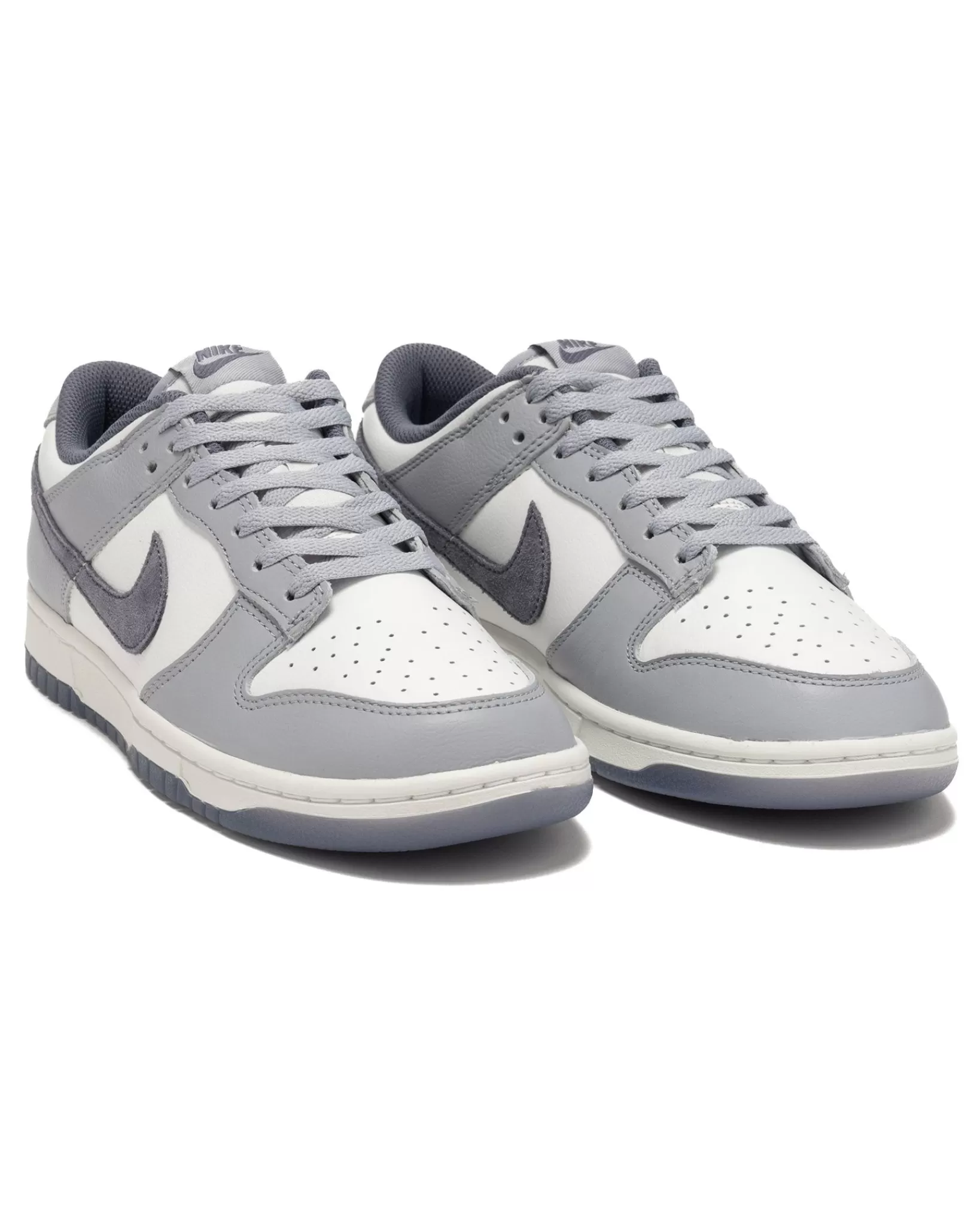 Dunk Low Retro Premium White/Light Carbon*Nike Store